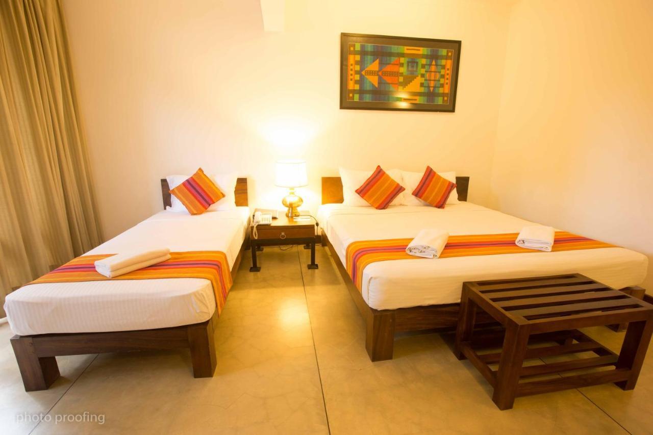 Jaffna Heritage Hotel Exterior photo